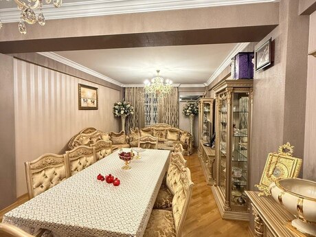 3 otaqlı yeni tikili - Azadlıq Prospekti m. - 150 m²