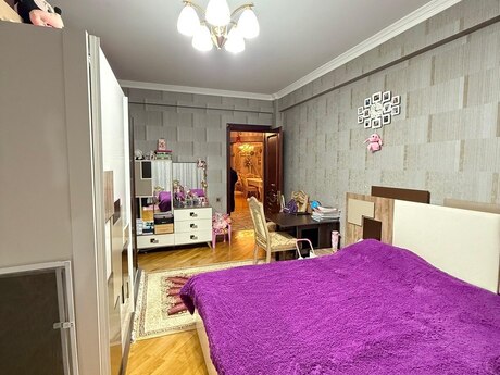 3 otaqlı yeni tikili - Azadlıq Prospekti m. - 150 m²
