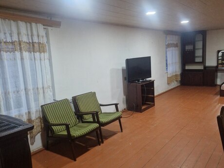 1 otaqlı həyət evi/bağ evi - Hövsan q. - 55 m²