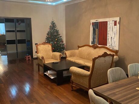 4 otaqlı yeni tikili - Nəsimi r. - 170 m²