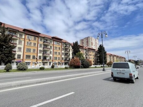 2-комн. вторичка - м. Насими - 55 м²