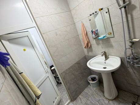 2-комн. вторичка - м. Насими - 55 м²