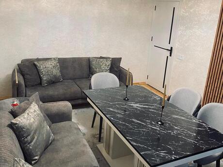 4 otaqlı həyət evi/bağ evi - Balaxanı q. - 100 m²