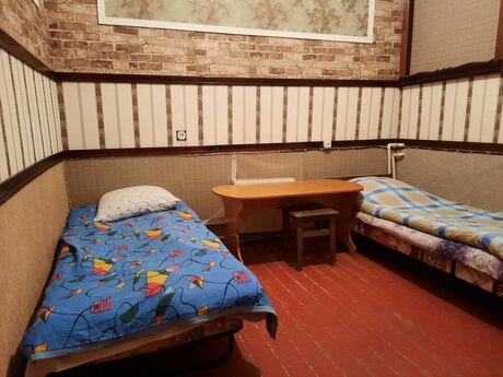 1 otaqlı həyət evi/bağ evi - Qaraçuxur q. - 10 m²