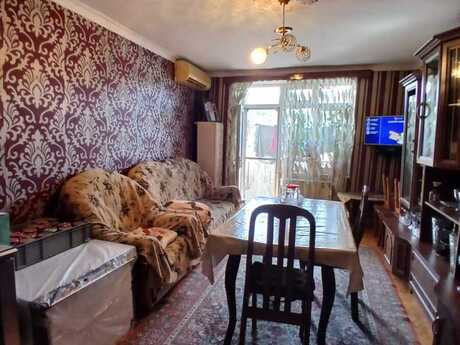 3 otaqlı köhnə tikili - Biləcəri q. - 67 m²