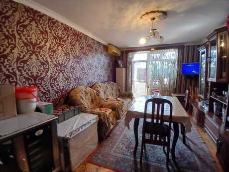 3 otaqlı köhnə tikili - Biləcəri q. - 67 m²