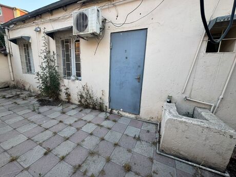 2 otaqlı həyət evi/bağ evi - Biləcəri q. - 40 m²