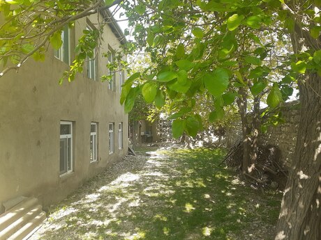 8 otaqlı həyət evi/bağ evi - Şabran - 120 m²