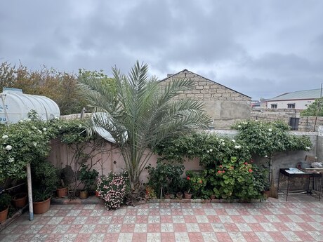3 otaqlı həyət evi/bağ evi - Hövsan q. - 75 m²