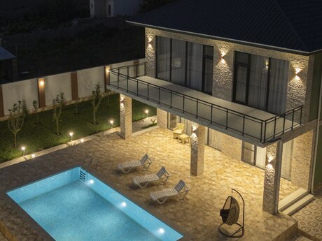 5 otaqlı həyət evi/bağ evi - Nardaran q. - 300 m²