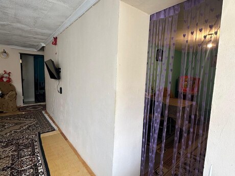 4 otaqlı həyət evi/bağ evi - Binəqədi q. - 85 m²