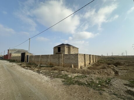 Elan №6100996 - Bakı, Qala q., 7 otaqlı, 200 m²
