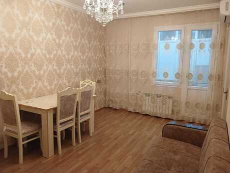 2 otaqlı köhnə tikili - Azadlıq Prospekti m. - 40 m²