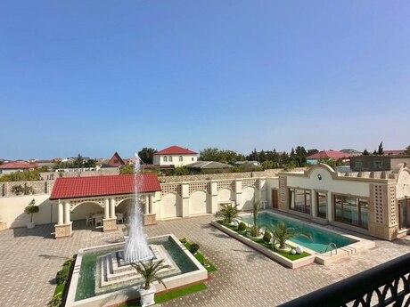 5 otaqlı həyət evi/bağ evi - Albalılıq q. - 300 m²