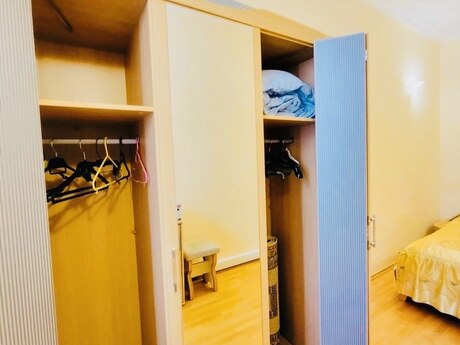 Продаётся 2-комнатная квартира в старом фонде, Sahil, 60 м², 280 000 AZN, фото 5 / 12