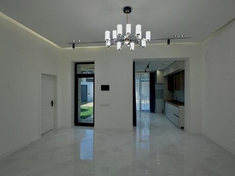 4 otaqlı həyət evi/bağ evi - Mərdəkan q. - 160 m²