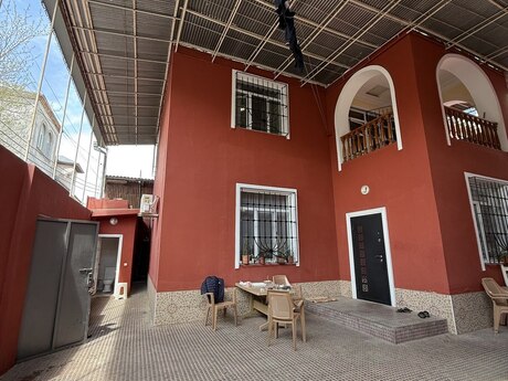5 otaqlı həyət evi/bağ evi - Gənclik m. - 220 m²