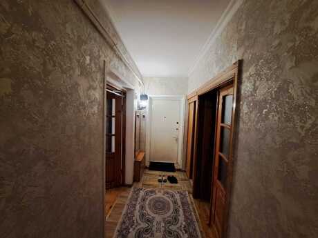3 otaqlı köhnə tikili - Binə q. - 70 m²