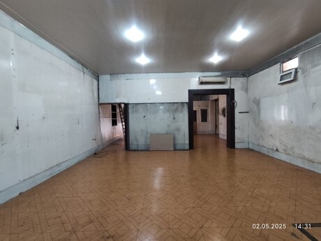 Obyekt - 8 Noyabr m. - 100 m²