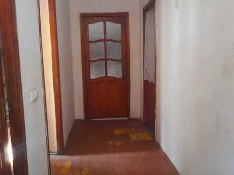 2 otaqlı həyət evi/bağ evi - Hövsan q. - 44 m²