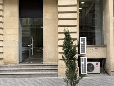 Obyekt - Sahil m. - 180 m²
