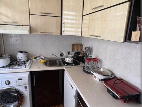 3 otaqlı köhnə tikili - Nəriman Nərimanov m. - 80 m²