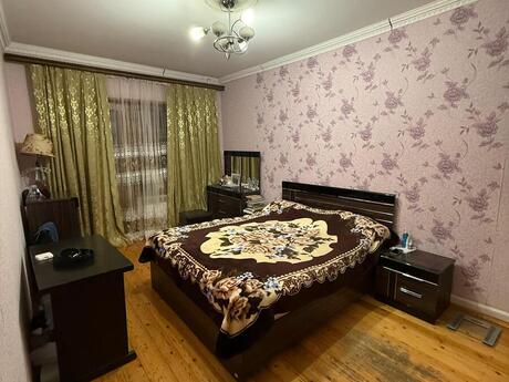4 otaqlı köhnə tikili - Neftçilər m. - 101 m²