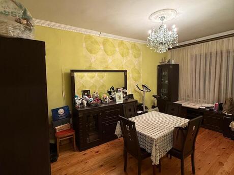 4 otaqlı köhnə tikili - Neftçilər m. - 101 m²