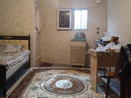 1 otaqlı həyət evi/bağ evi - Nizami m. - 24 m²