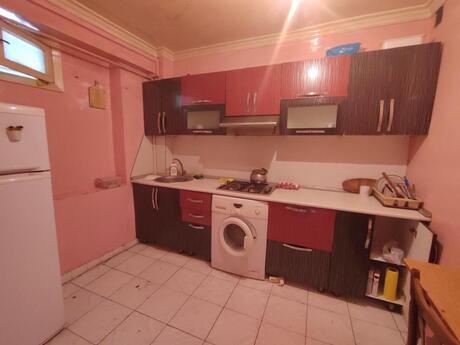 3 otaqlı köhnə tikili - Şah İsmayıl Xətai m. - 65 m²