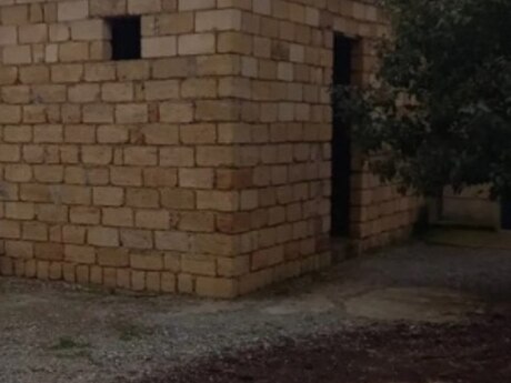 2 otaqlı həyət evi/bağ evi - Saray q. - 60 m²