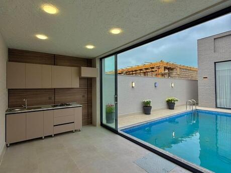 4 otaqlı həyət evi/bağ evi - Şüvəlan q. - 160 m²
