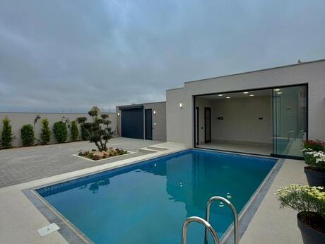 4 otaqlı həyət evi/bağ evi - Şüvəlan q. - 160 m²