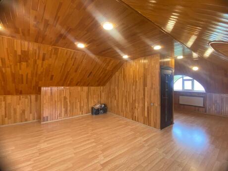 4 otaqlı həyət evi/bağ evi - Quba - 220 m²