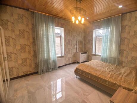 4 otaqlı həyət evi/bağ evi - Quba - 220 m²