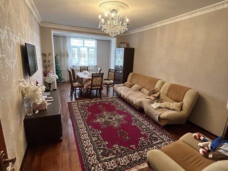3 otaqlı köhnə tikili - Xətai r. - 80 m²