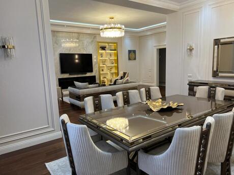 4 otaqlı yeni tikili - Nizami m. - 200 m²