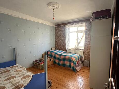 3 otaqlı köhnə tikili - Bülbülə q. - 70 m²