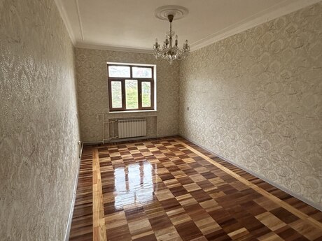 3 otaqlı köhnə tikili - Xətai r. - 80 m²