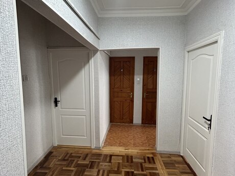 3 otaqlı köhnə tikili - Xətai r. - 80 m²