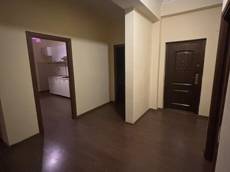 4 otaqlı yeni tikili - İnşaatçılar m. - 110 m²