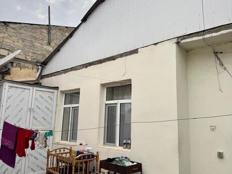 3 otaqlı həyət evi/bağ evi - Azadlıq Prospekti m. - 100 m²