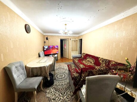 2 otaqlı köhnə tikili - Neftçilər m. - 50 m²