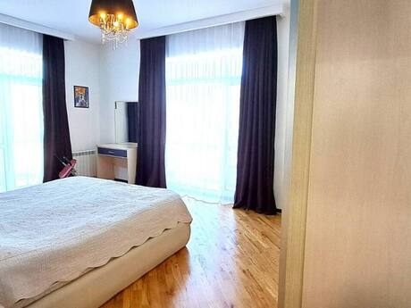 6-комн. дом/дача - пос. Мардакан - 300 м²