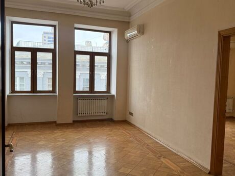 7 otaqlı yeni tikili - Sahil m. - 300 m²