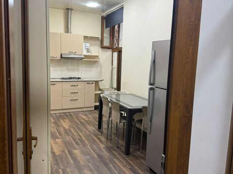 7 otaqlı yeni tikili - Sahil m. - 300 m²