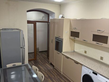 7 otaqlı yeni tikili - Sahil m. - 300 m²