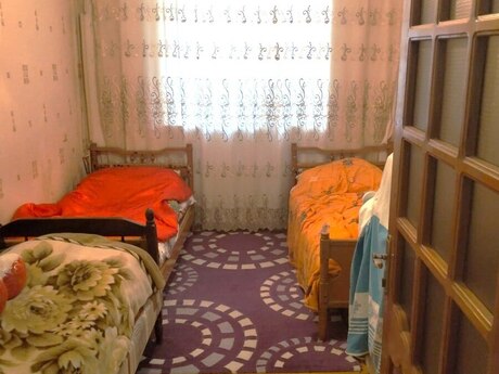 3 otaqlı köhnə tikili - Qaraçuxur q. - 75 m²