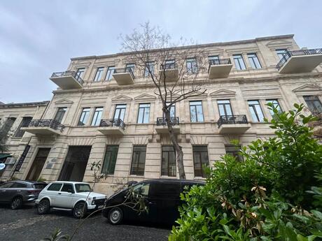 Obyekt - Sahil m. - 1050 m²