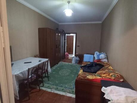 1 otaqlı köhnə tikili - Əhmədli m. - 28 m²